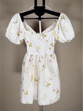 Mi Ami Francesca's Floral Puff Sleeve Mini Babydoll Dress  White Pink Size Small